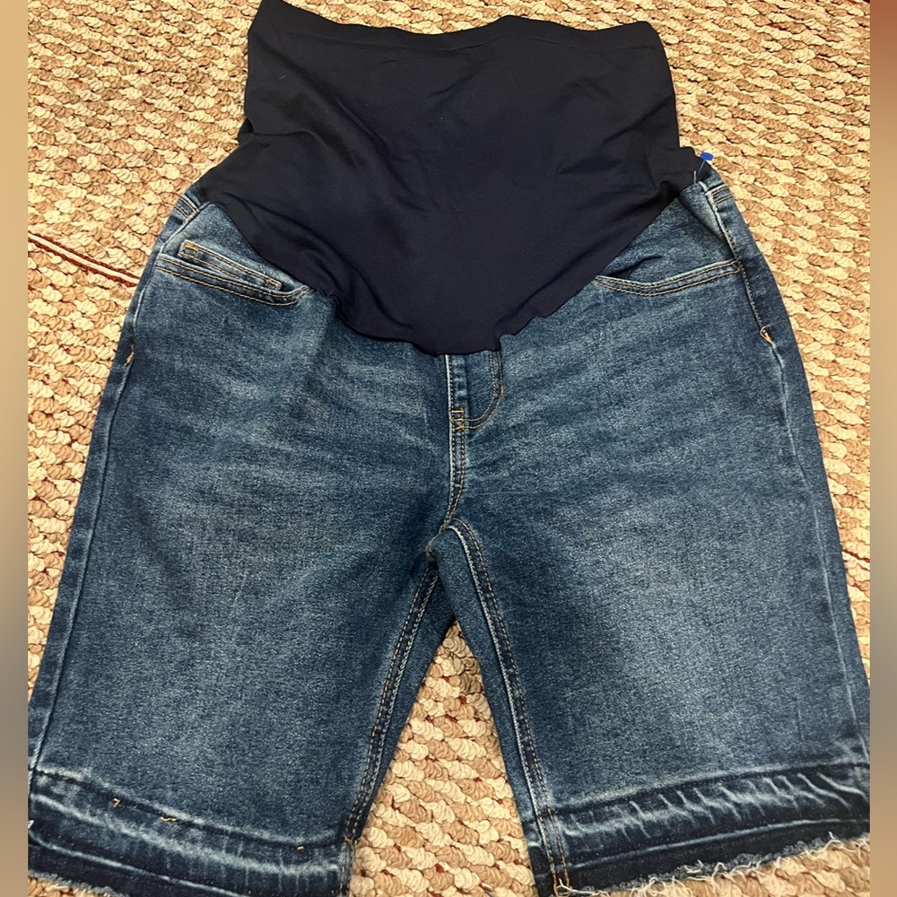 Denim‎ maternity shorts
